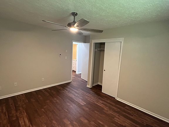 2nd image of 726 Pierce St #5
