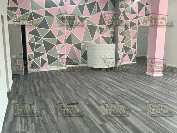 1152-1164 North Goodman St - 1164 - Store Front