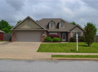 683 Westfield St, Springdale, AR 72762