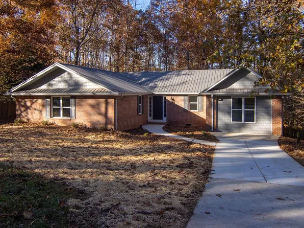 56 Rolling Hill Ln, Carrollton, GA 30116