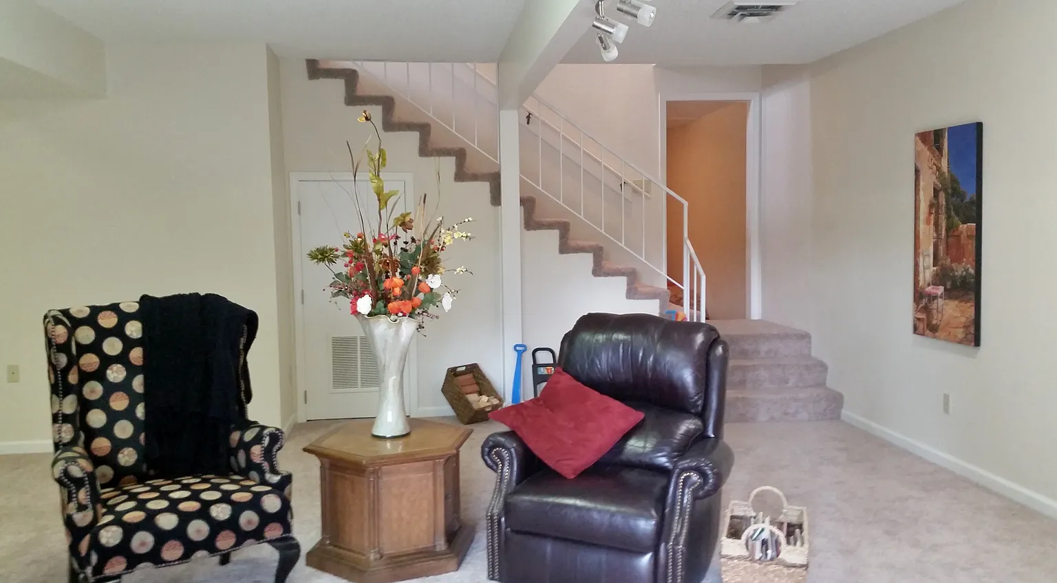 900 Arlene Ct photo 1