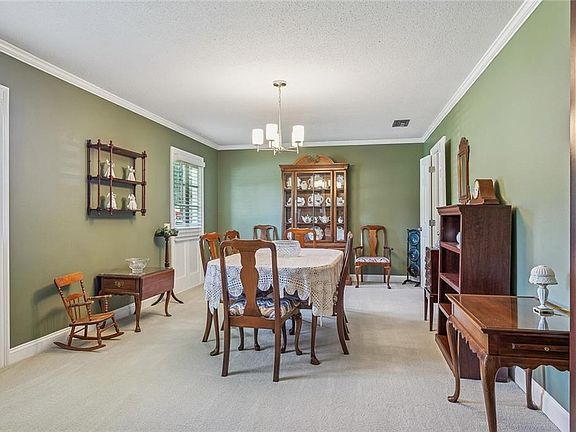 2nd image of 131 Dunleith Dr