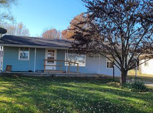 1538 W Commercial St, Buffalo, MO 65622