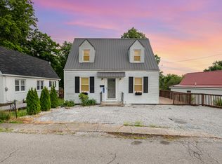 120 Cynthiana St, Williamstown, KY 41097