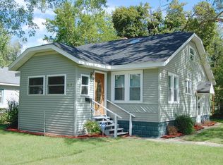 1195 Ogden Ave, Benton Harbor, MI 49022