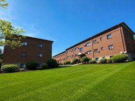 Marshall Woods Apartments, 1 beds  1.0 baths (625 sqft)
