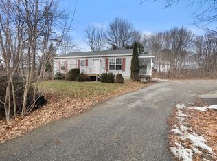 8 Washington St, Ellsworth, ME 04605