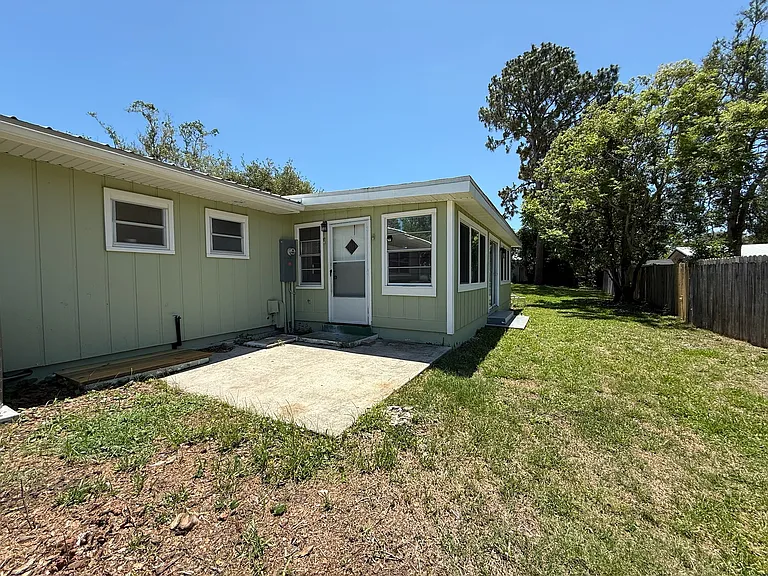 209 Phoenetia Dr — Photo 38