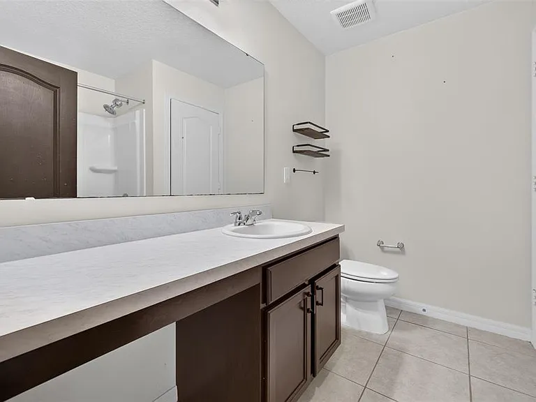 1097 Augustus Dr — Photo 30
