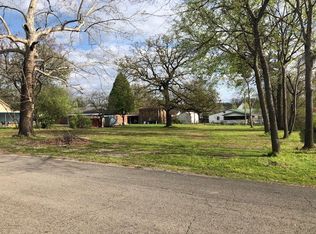 204 W Caddo Ave, Wilburton, OK 74578