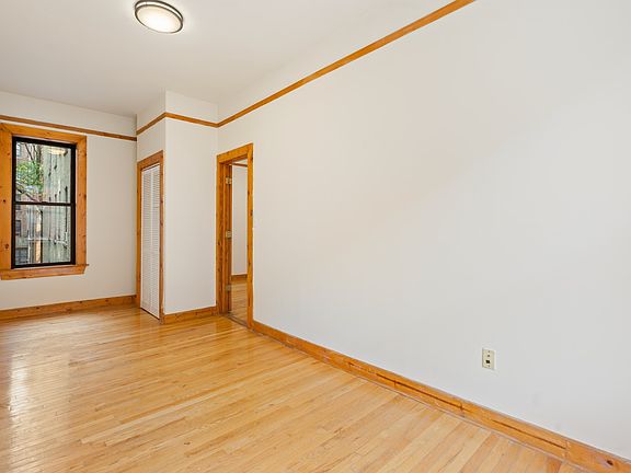 4th image of 531 W 151st St #35