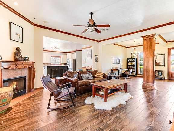 3rd image of 5807 E Stephie Ln