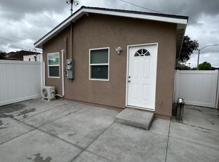 760 N Olive St #B, Anaheim, CA