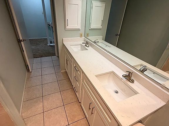 4th image of 13616 Dutch Myrtle Dr