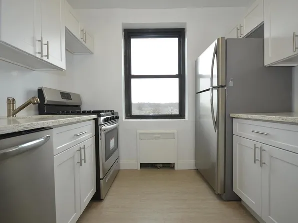 73-51 Bell Blvd APT 5D, Queens, NY 11364
