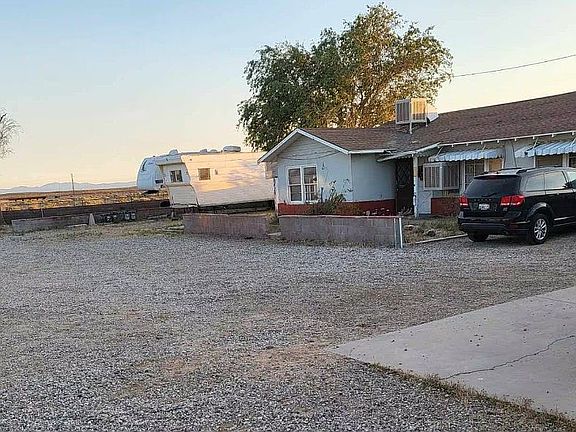 3rd image of 17669 Frontage Rd