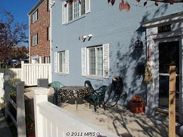 4th image of 1645A N Van Dorn St