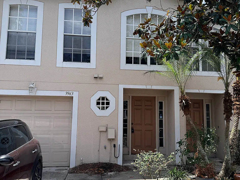 9963 Ashburn Lake Dr — Photo 2