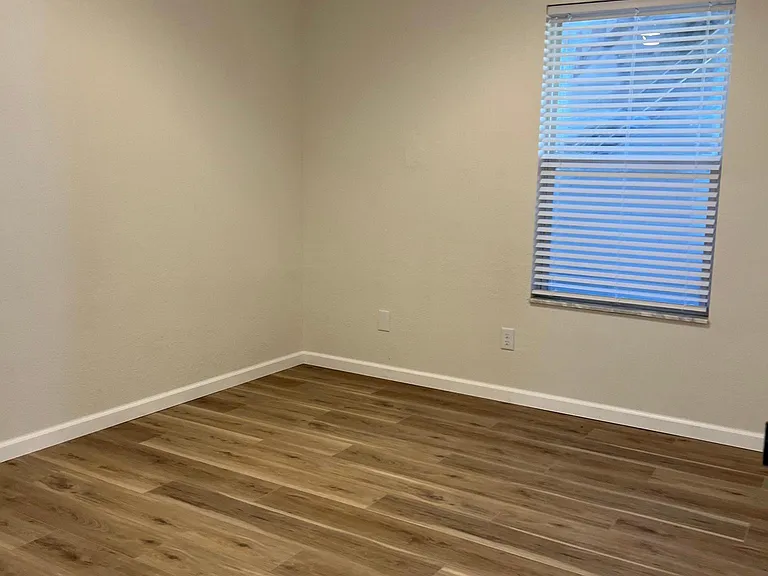 5504 Valley View Dr #1 — Photo 5
