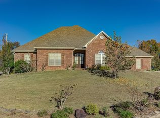 3 Millwood Cir, Vicksburg, MS 39180