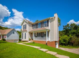 2631 Elkmont Dr, Clarksville, TN 37040