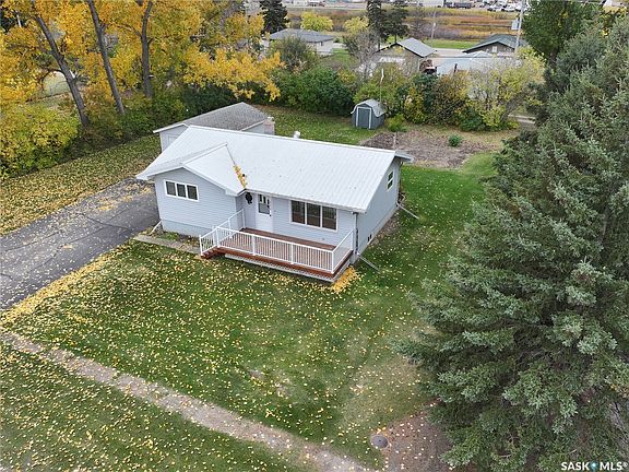3rd image of 512 2nd Avenue