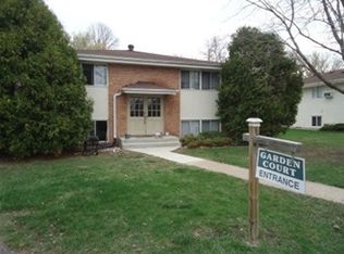 4530 Dakota St SE APT 1, Prior Lake, MN 55372