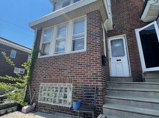 4582 G St #1, Philadelphia, PA 19120