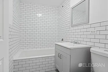 Rented by (Legacy) Elegran