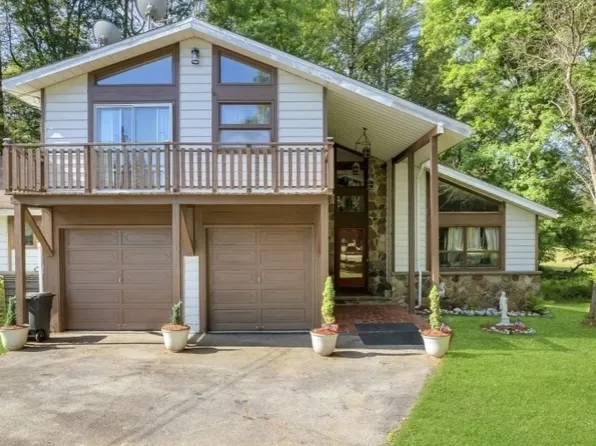 365-B Lake Shore South O2, Montague Twp., NJ 07827