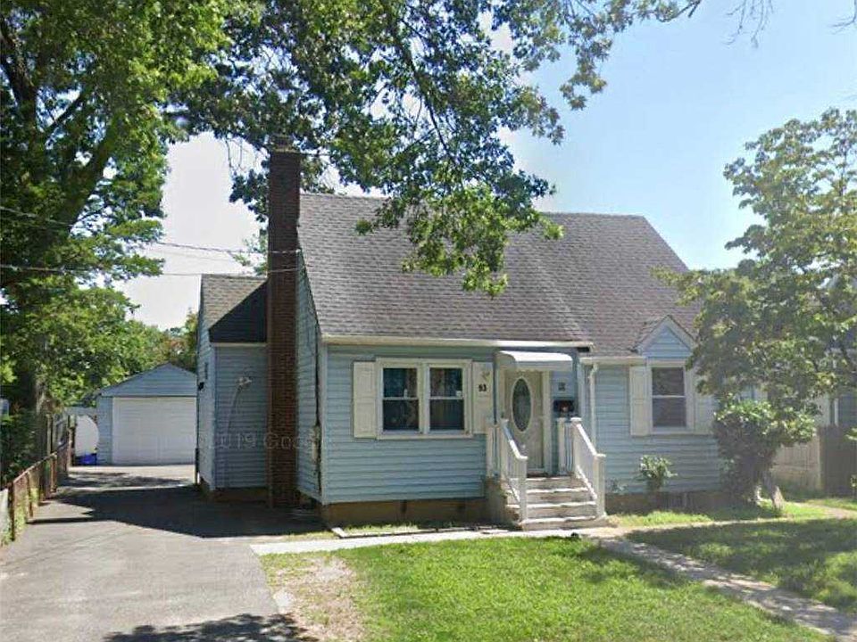 1st image of 93 Henry St