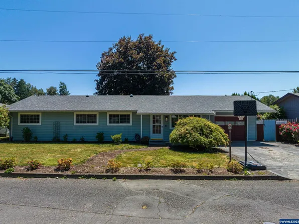 695 River Dr, Independence, OR 97351