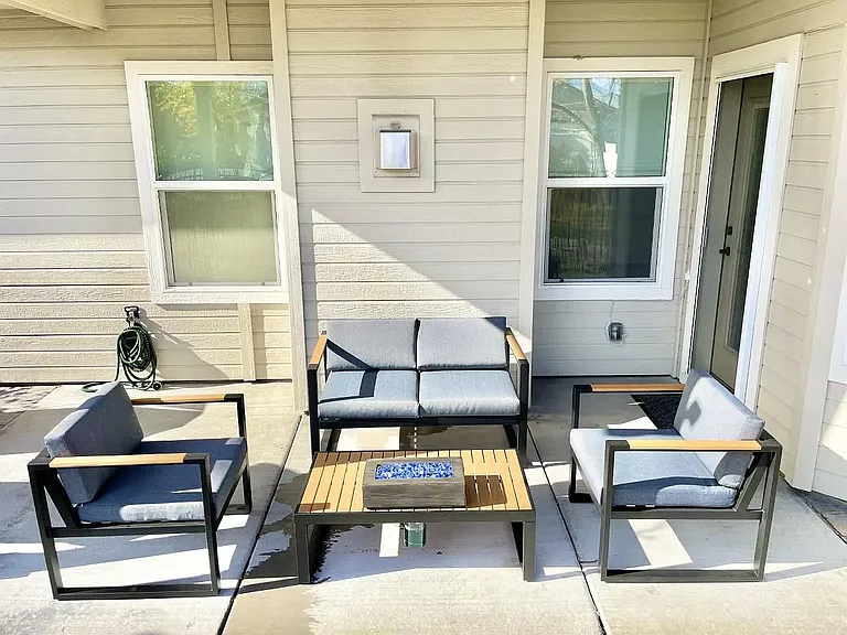 4705 N Stream Pl — Photo 8