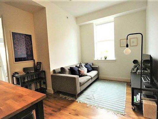 1st image of 103 Leonard St #3F