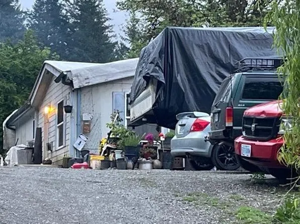 20479 Highway 42, Myrtle Point, OR 97458