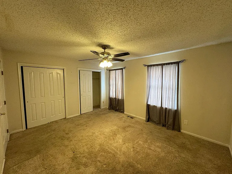 1508 April Ct — Photo 9