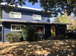 2220 Hilyard St, Eugene, OR 97405