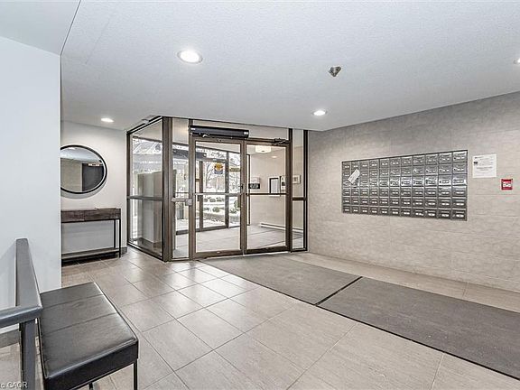 4th image of 93 Westwood Rd #607