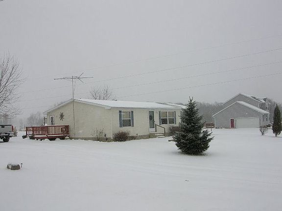 4th image of 228 County Road 1675
