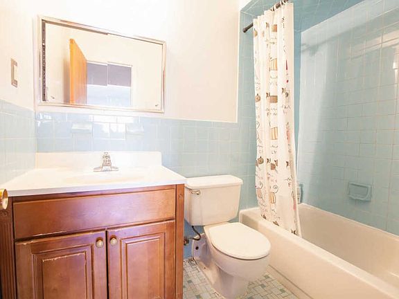 5th image of 13925 34th Ave APT 4