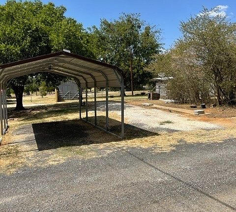 4th image of 7616 S Highway 171
