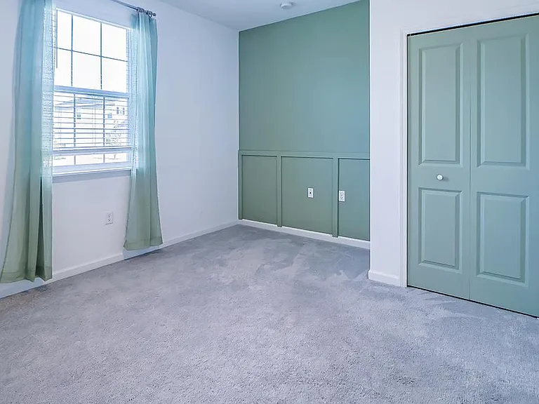 597 Lake Sinclair St — Photo 22