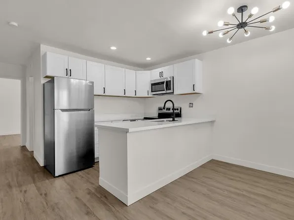325 N 17th Dr, Phoenix, AZ