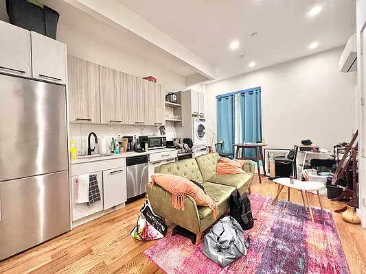 Rented by Doorway NYC, LLC | media 9