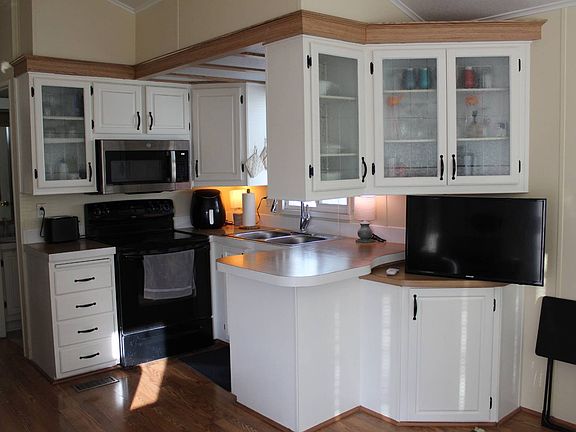 3rd image of 702 S Meridian Rd #1054