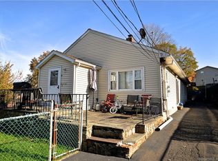 6 Hill St, Norwalk, CT 06850
