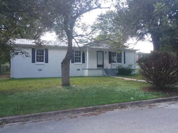 211 Locust St, Alexandria, TN 37012