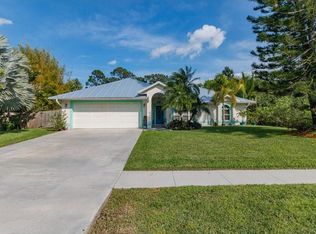 8746 92nd Ct, Vero Beach, FL 32967