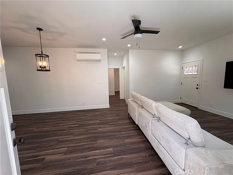 7128 McLennan Ave — Photo 10