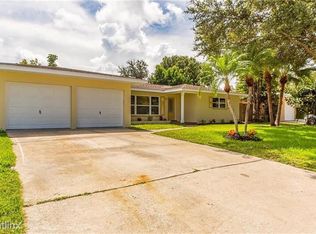 809 Oxford Dr, Clearwater, FL 33764